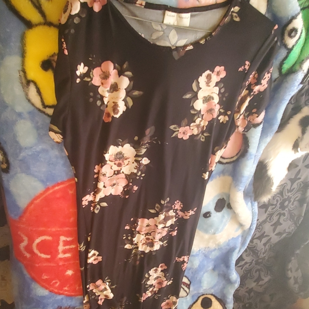 Dress - Picture 1 of 1